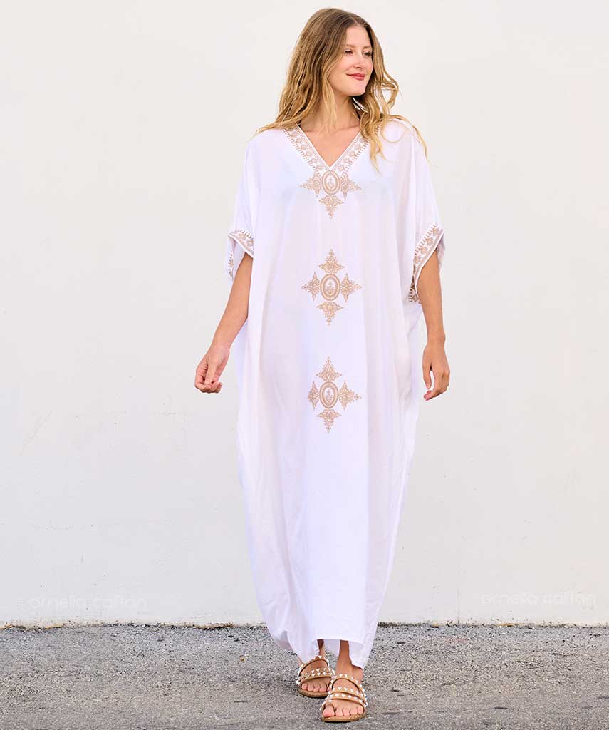 Lockerer, lässiger Kaftan
