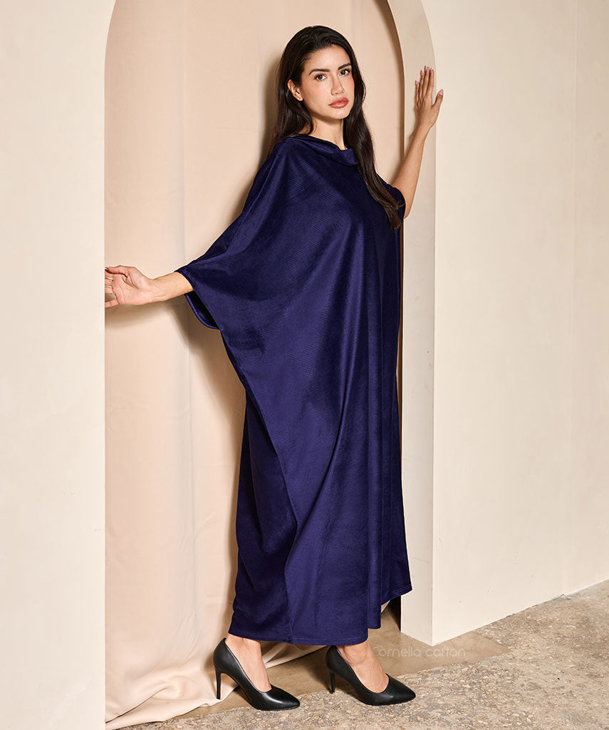 Warmer, gemütlicher Samt-Kaftan
