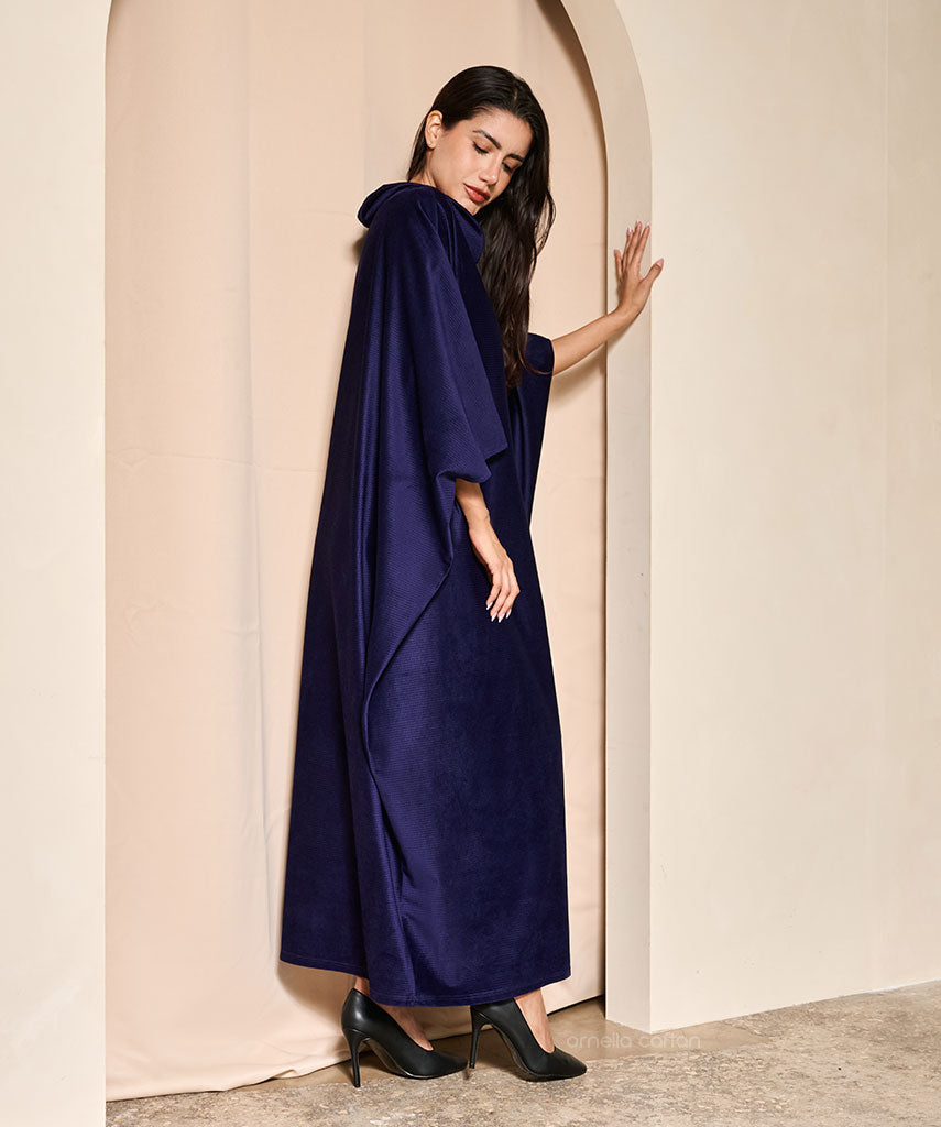 Warmer, gemütlicher Samt-Kaftan