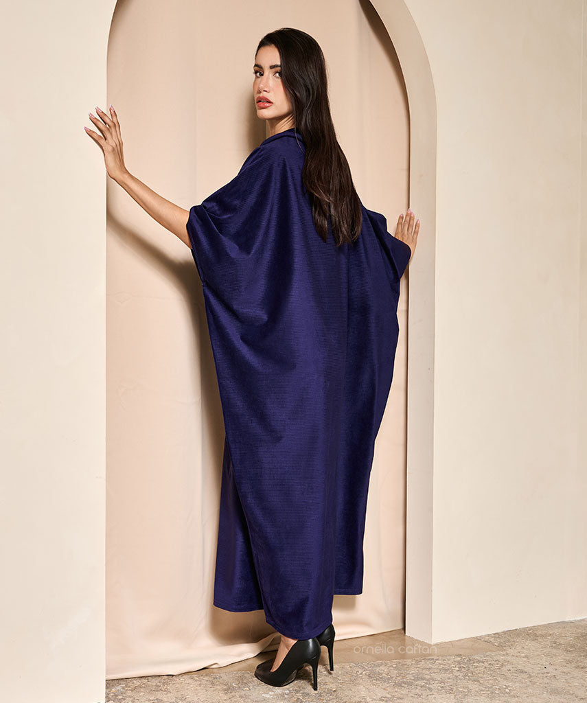 Warmer, gemütlicher Samt-Kaftan