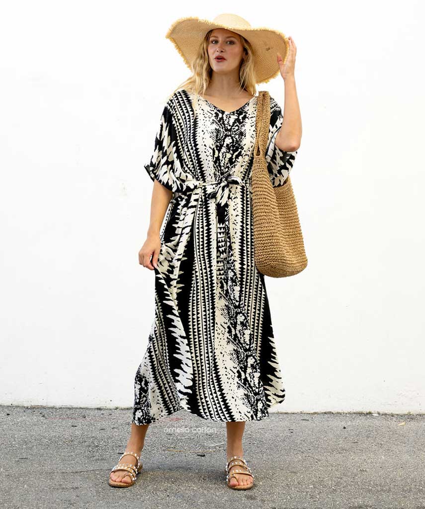 Lockerer, lässiger Kaftan