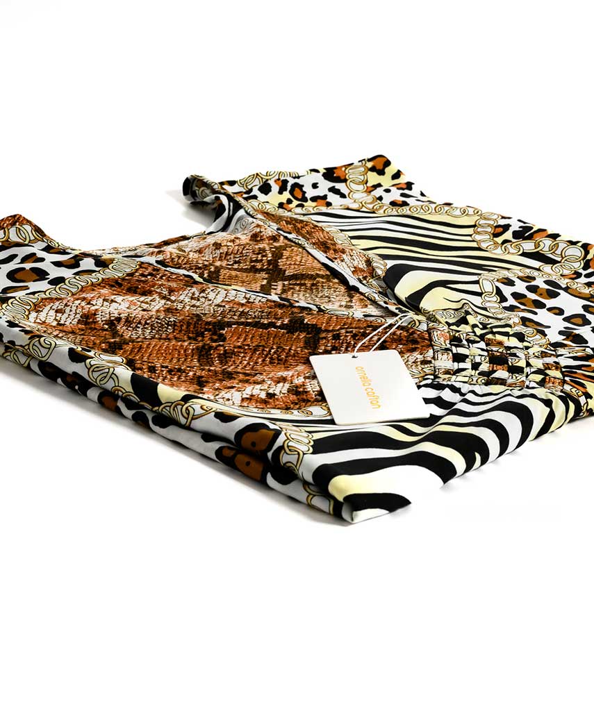 Lockerer, lässiger Kaftan