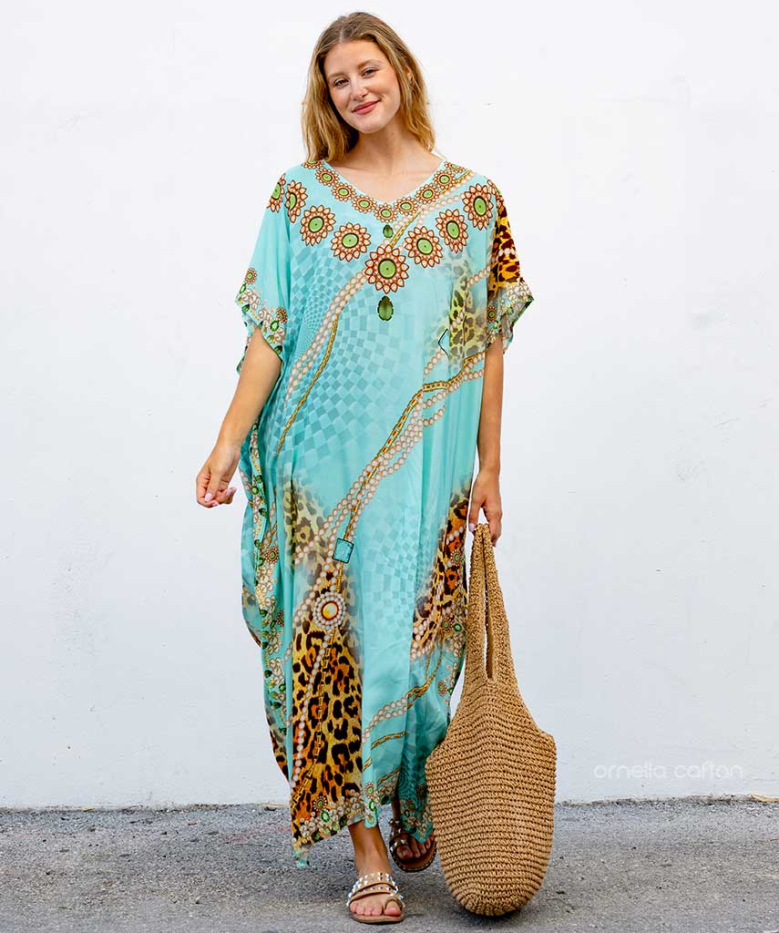 Lockerer, lässiger Kaftan