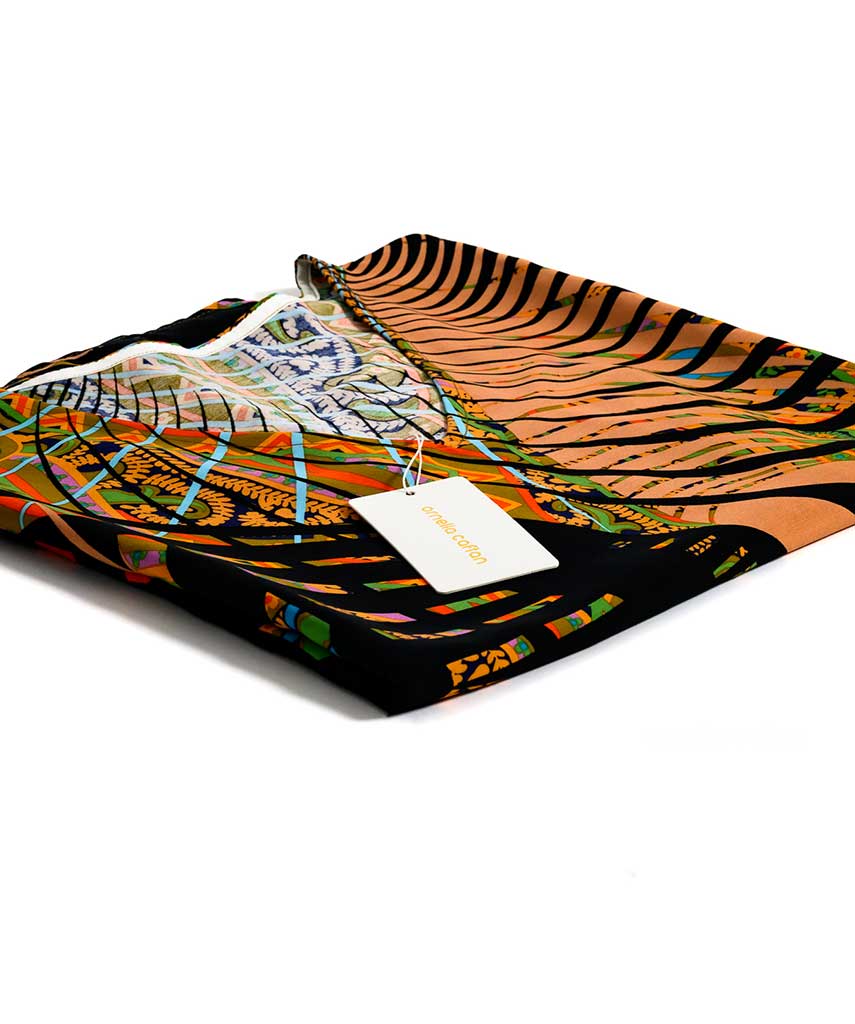 Lockerer, lässiger Kaftan