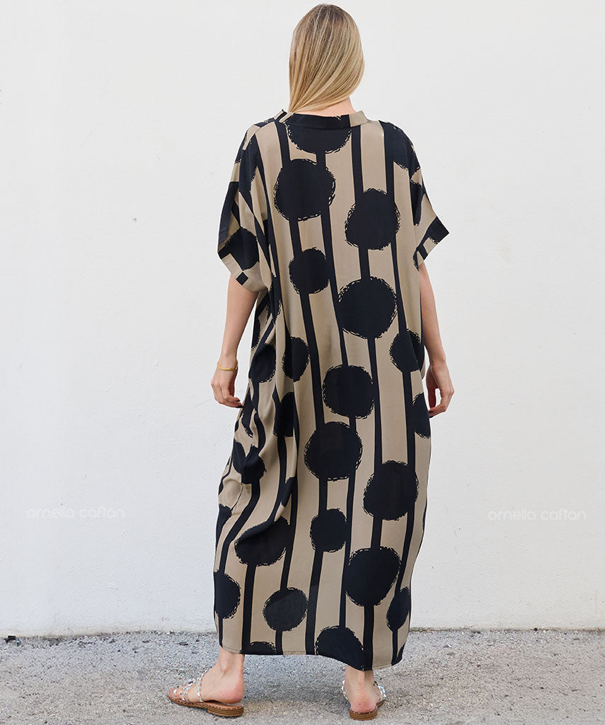 Lässiges Kleid mit Taschen