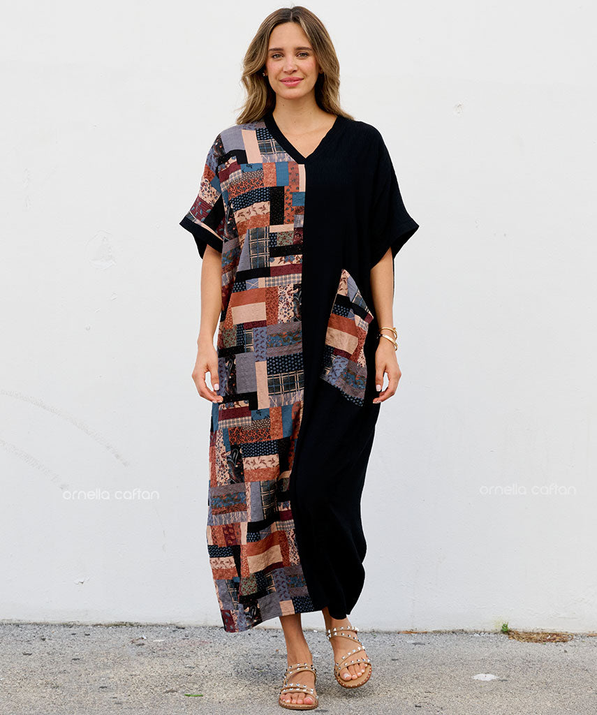 Lässiges Kleid mit einer Tasche