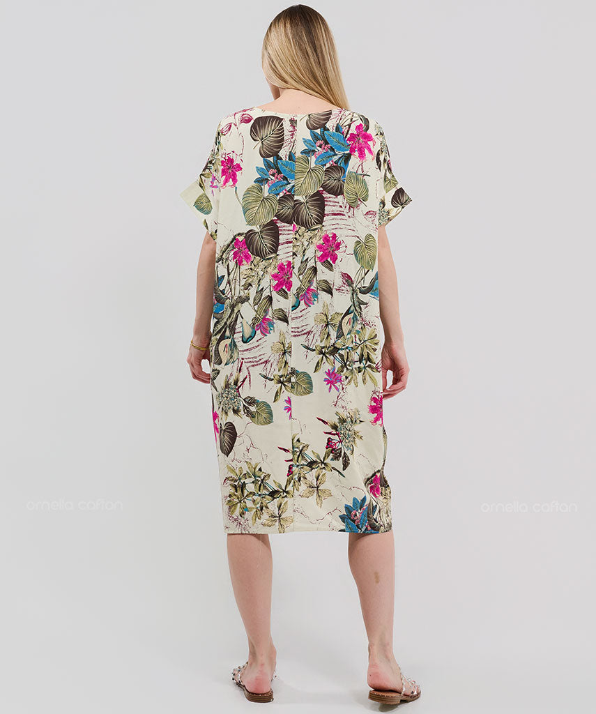 Kurzes, lässiges Taschenkleid
