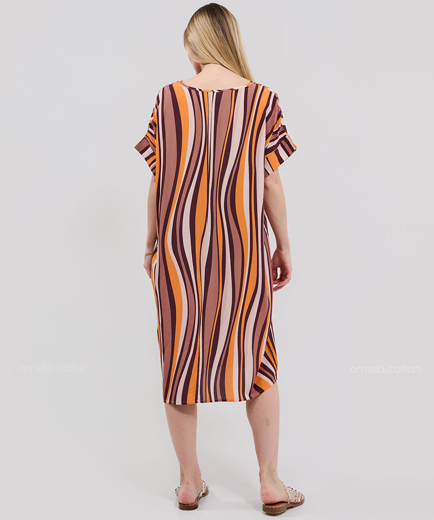 Kurzes, lässiges Taschenkleid