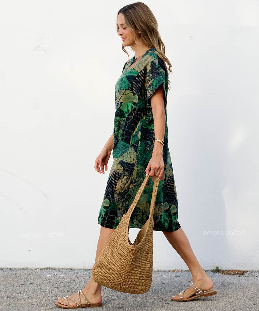 Kurzes, lässiges Kleid mit Taschen