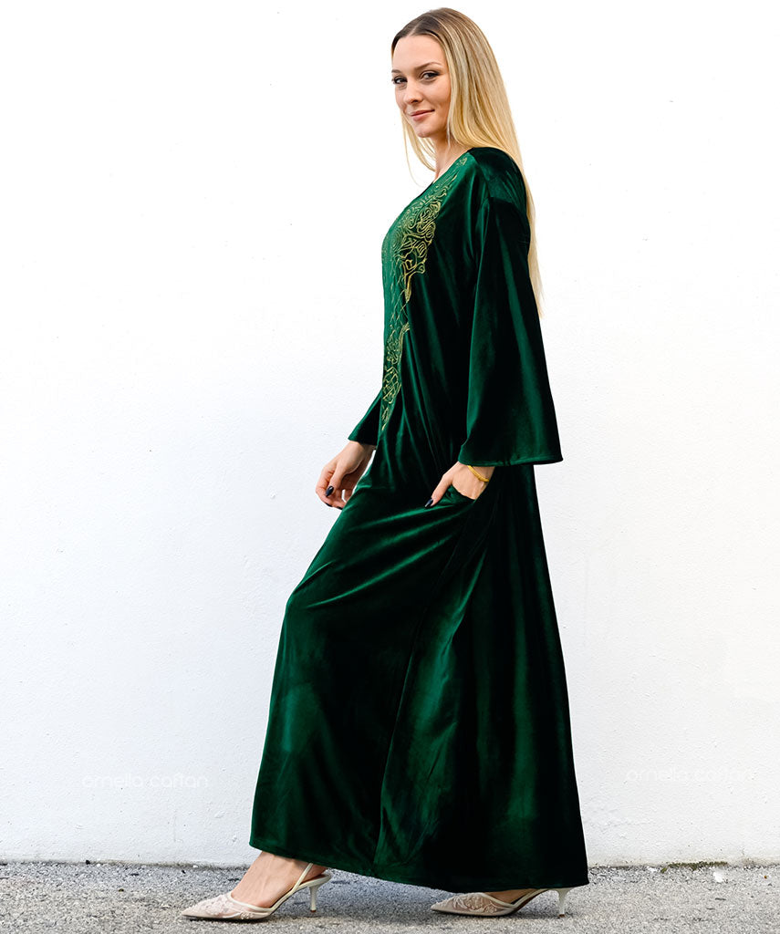 Warmer, gemütlicher Samt-Kaftan