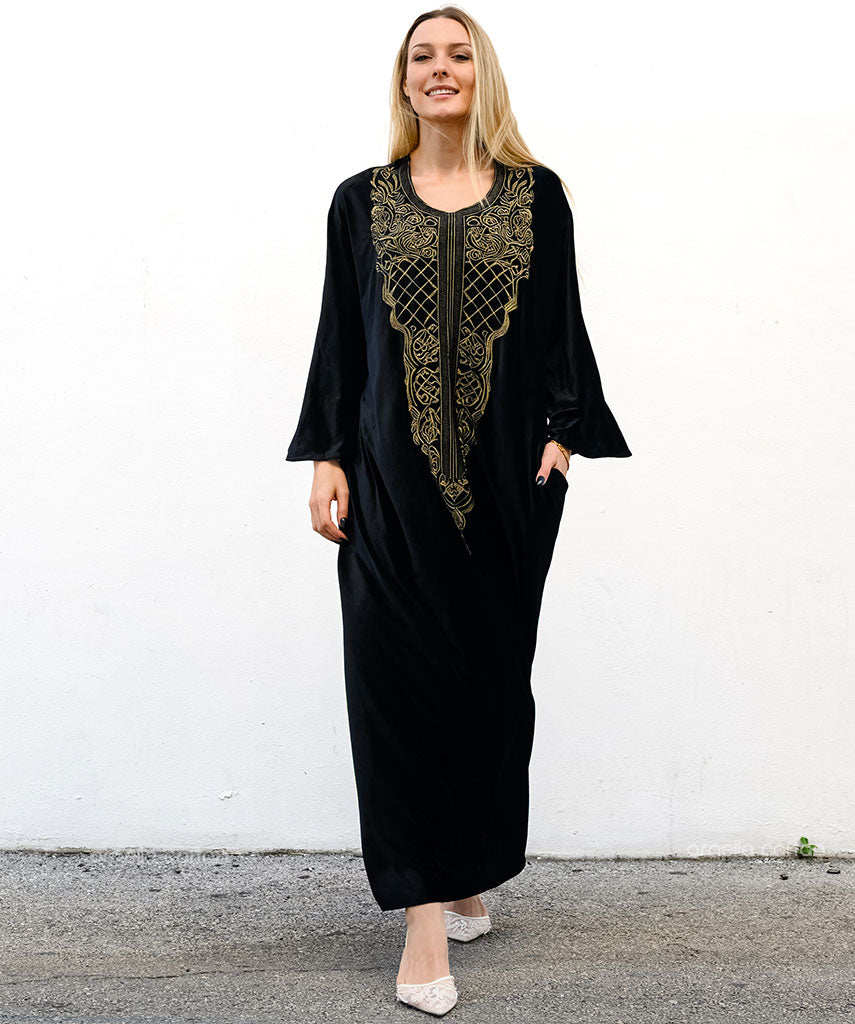 Warmer, gemütlicher Samt-Kaftan