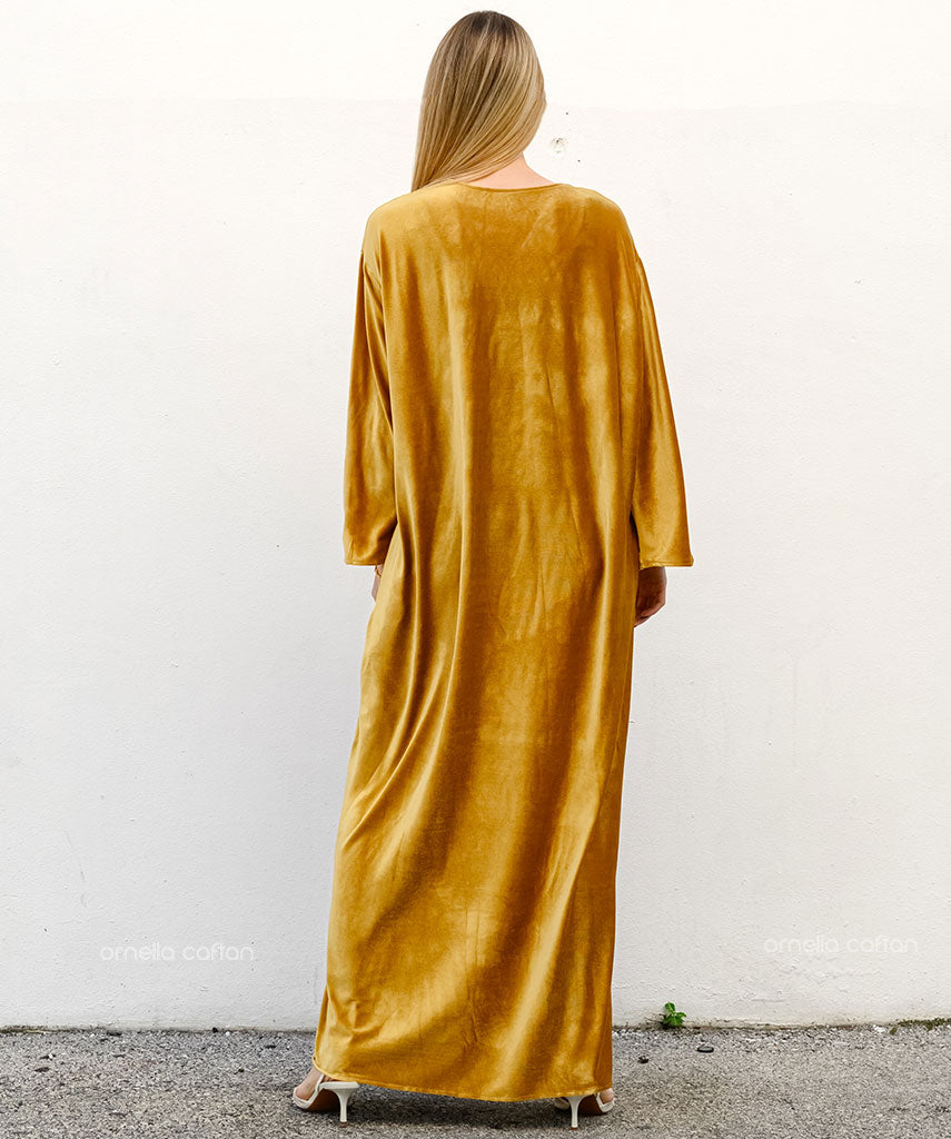 Warmer, gemütlicher Samt-Kaftan
