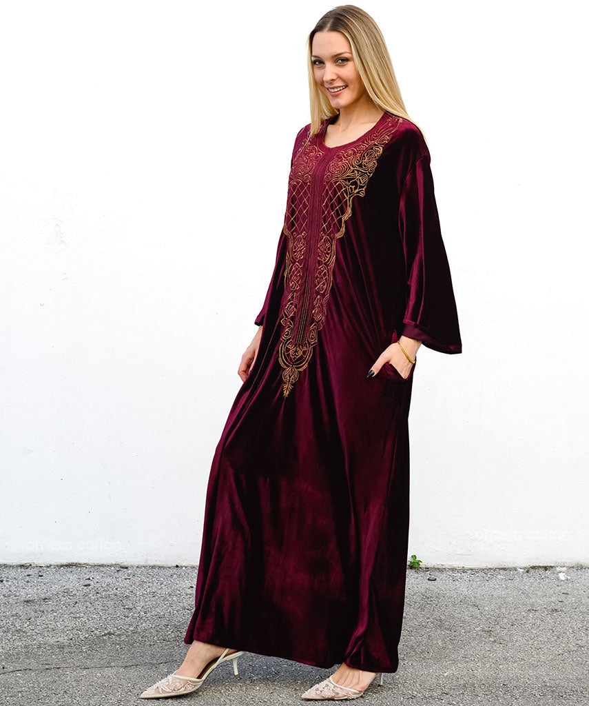 Warmer, gemütlicher Samt-Kaftan