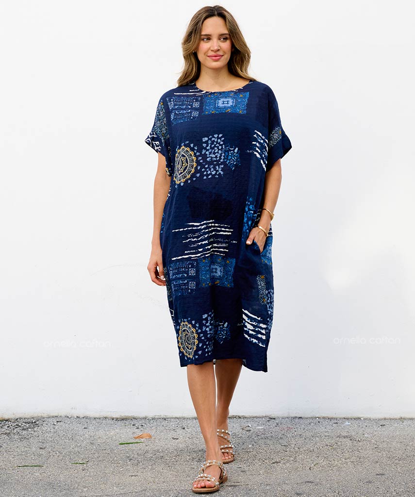 Kurzes, lässiges Kleid mit Taschen