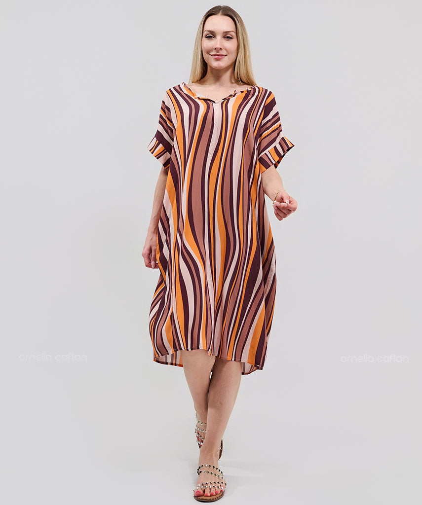 Kurzes, lässiges Taschenkleid