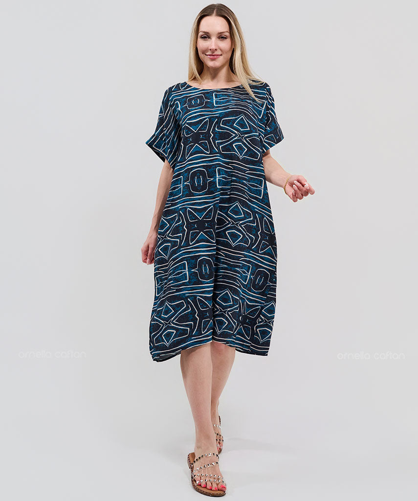 Kurzes, lässiges Taschenkleid