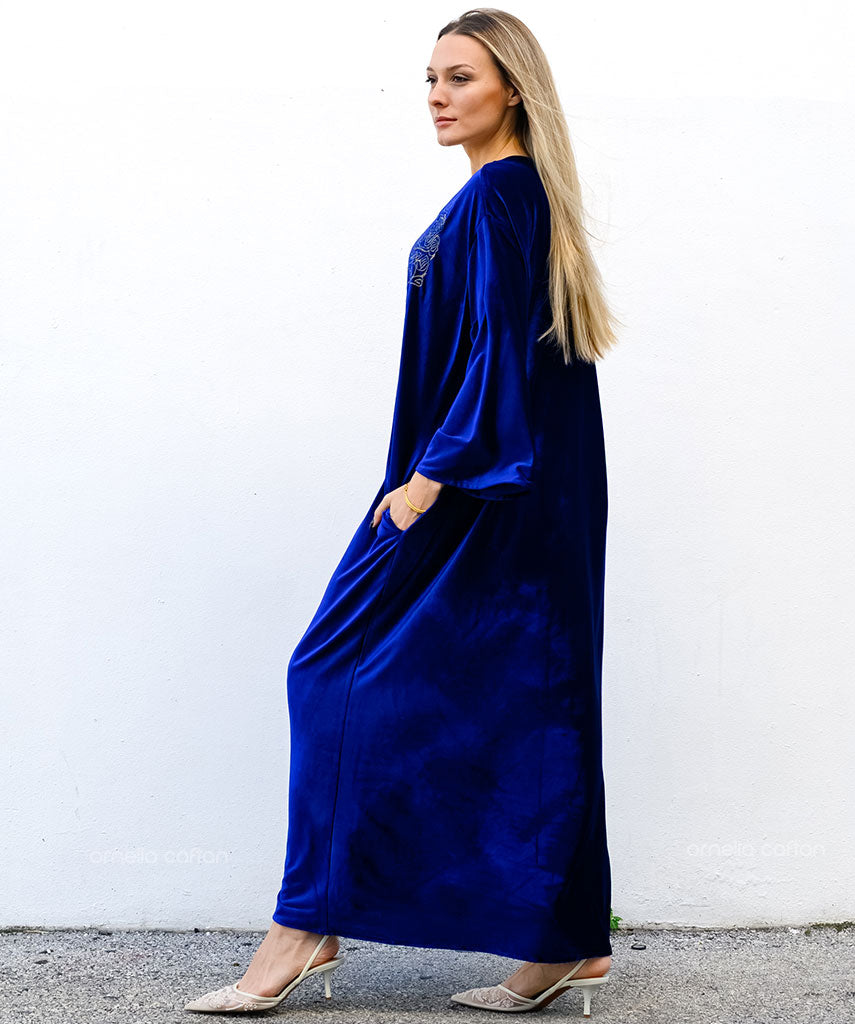 Warmer, gemütlicher Samt-Kaftan
